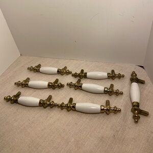 7 vintage Drawer Pulls White and Brass Antique English Style KBC 1979 MCM 70s